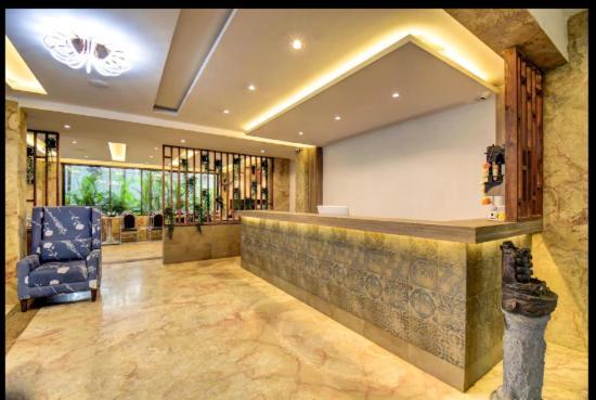 Doves-Kohinoor Exotica Hotel Lonavala Exterior photo